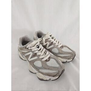 New Balance 9060 Sneakers Grey White Beige Chunky Retro Y2K Dad Shoe 7 Wide 7W
